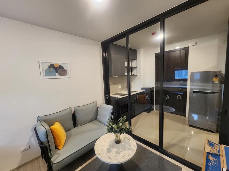 XT Huaikhwang, Bangkok, 244 Ratchadaphisek Road, Huai Khwang, Bangkok, 1 Bedroom, 35 sqm, Condo For Rent, by Sataporn Jalao, 500319239 - DDproperty.com