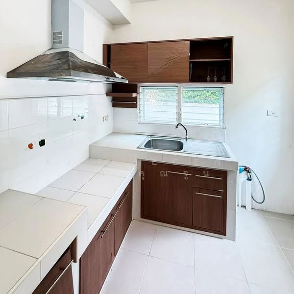 มัณฑนา เลค วัชรพล 2, Bangkok, O-Ngoen, Sai Mai, Bangkok, 3 Bedrooms, 256 sqm, Single Detached House For Sale, by AJHOMECENTER-คุณจูน, 500319253 - DDproperty.com