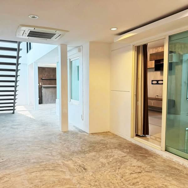มัณฑนา เลค วัชรพล 2, Bangkok, O-Ngoen, Sai Mai, Bangkok, 3 Bedrooms, 256 sqm, Single Detached House For Sale, by AJHOMECENTER-คุณจูน, 500319253 - DDproperty.com