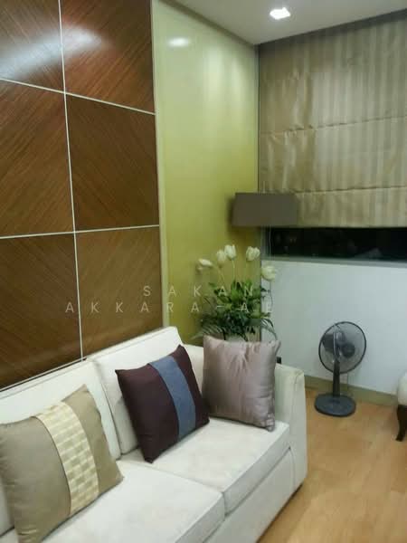 St Louis Grand Terrace : เซ็นต์ห ลุยส์ แกรนด์ เทอเรส, กรุงเทพ, ซอย สาทร 11 S Sathon Rd, ยานนาวา, สาทร, กรุงเทพ, 102 ตร.ม., คอนโด ให้เช่า, โดย Sakan Akkara-aektalin, 500319261 - DDproperty.com