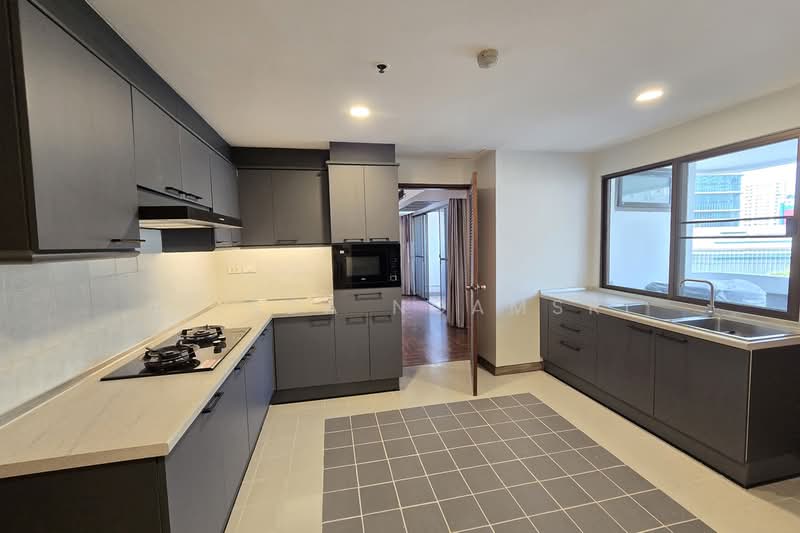 Windsor Tower : วินเซอร์ ทาวเวอร์, กรุงเทพ, 9 ซอย สุขุมวิท 20 แขวง คลองเตย, คลองเตย, กรุงเทพ, 305 ตร.ม., คอนโด ให้เช่า, โดย Ailada Ngamsri, 500319268 - DDproperty.com