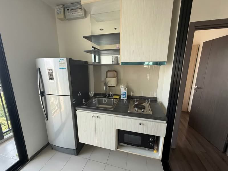 The Base Park West Sukhumvit 77, Bangkok, 11 Soi Sukhumvit 77 Sukhumvit Road, Phra Kanong Nua, Watthana, Bangkok, 2 Bedrooms, 48 sqm, Condo For Rent, by Kawinthip Wisesdenchai, 500319290 - DDproperty.com