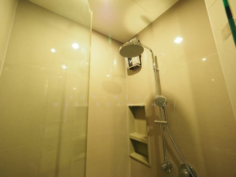 Rhythm Sukhumvit 42, Bangkok, Soi Sukhumvit 42, Sukhumvit Road, Phra Kanong, Khlong Toei, Bangkok, 1 Bedroom, 35 sqm, Condo For Sale, by Kawinthip Wisesdenchai, 500319293 - DDproperty.com