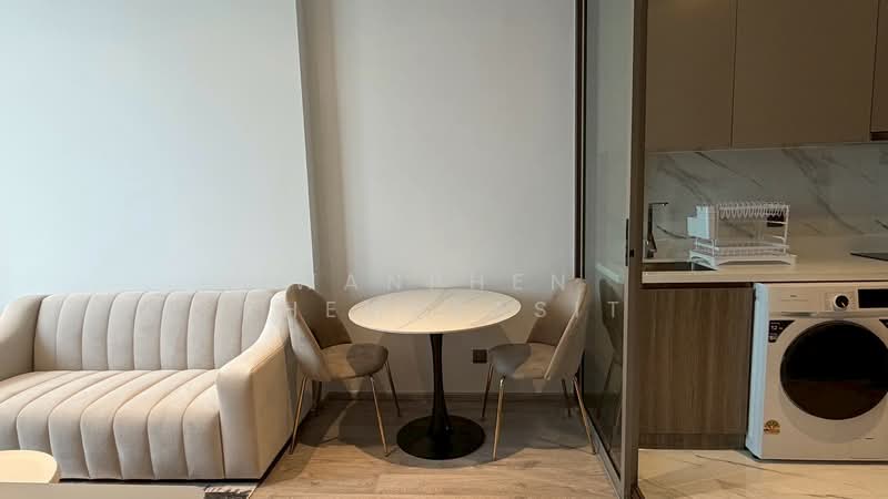 Rhythm Ekkamai Estate, Bangkok, Soi Sukhumvit 63, Khlongtoei Nua, Watthana, Bangkok, 1 Bedroom, 35 sqm, Condo For Rent, by Wanphen Khemprasit, 500319306 - DDproperty.com