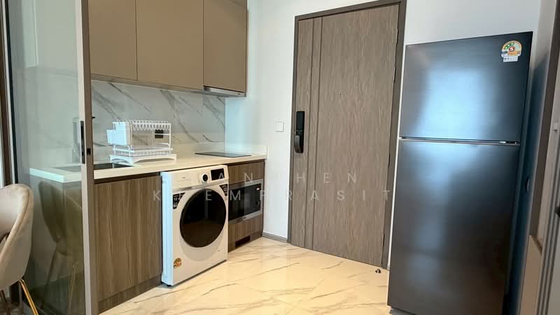 Rhythm Ekkamai Estate, Bangkok, Soi Sukhumvit 63, Khlongtoei Nua, Watthana, Bangkok, 1 Bedroom, 35 sqm, Condo For Rent, by Wanphen Khemprasit, 500319306 - DDproperty.com