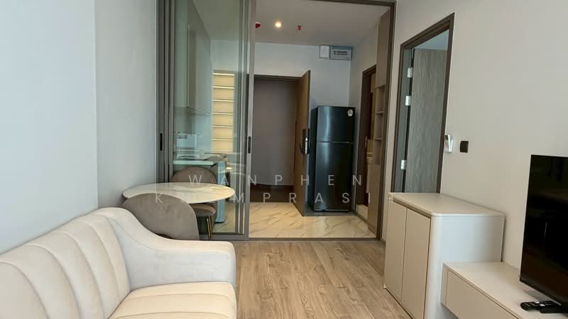 Rhythm Ekkamai Estate, Bangkok, Soi Sukhumvit 63, Khlongtoei Nua, Watthana, Bangkok, 1 Bedroom, 35 sqm, Condo For Rent, by Wanphen Khemprasit, 500319306 - DDproperty.com