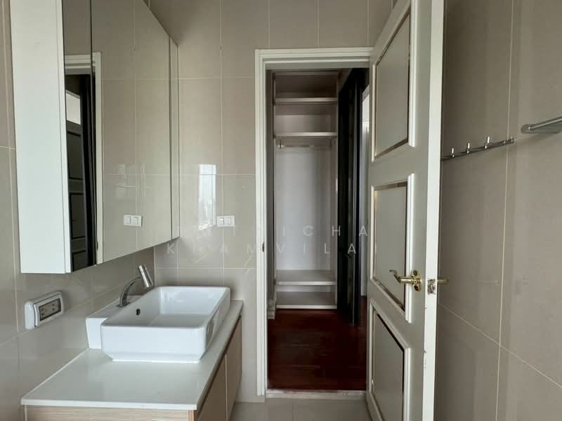 Q Asoke, Bangkok, 1678 Petchaburi Road, Makkasan, Ratchathewi, Bangkok, 5 Bedrooms, 275 sqm, Condo For Rent, by Natnicha Khamvilai, 500319339 - DDproperty.com