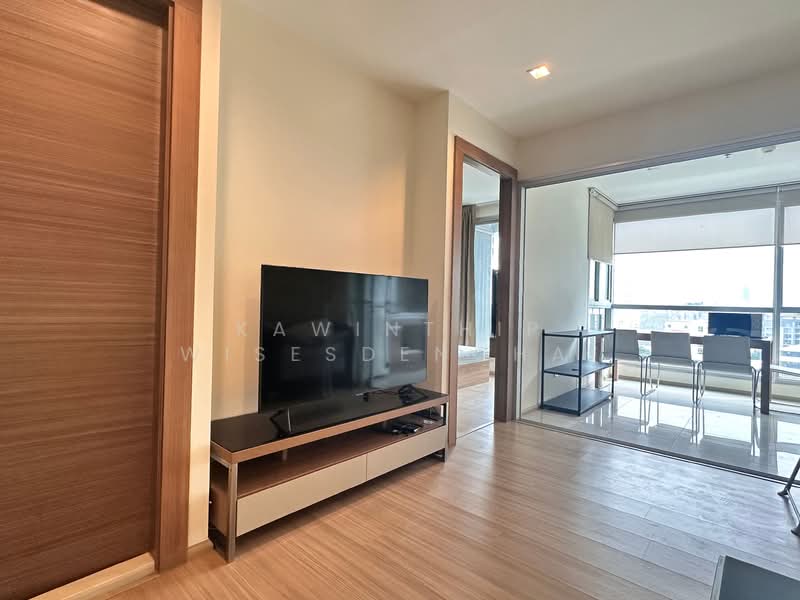 Rhythm Ratchada-Huaikwang, Bangkok, 218 Ratchadaphisek Road, Huai Khwang, Bangkok, 1 Bedroom, 46 sqm, Condo For Rent, by Kawinthip Wisesdenchai, 500319345 - DDproperty.com