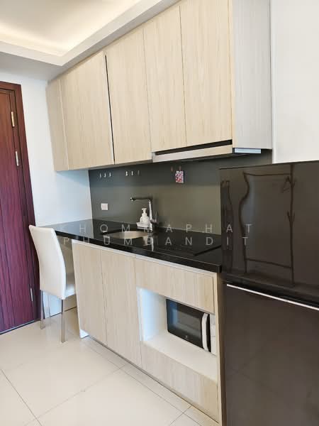 Laguna Beach Resort 3-The Maldives, Chon Buri (Pattaya), Soi Jomtien 9, Bang Lamung, Bang Lamung (Pattaya), Chon Buri (Pattaya), 1 Bedroom, 42 sqm, Condo For Sale, by Khommaphat Phumbandit, 500319375 - DDproperty.com