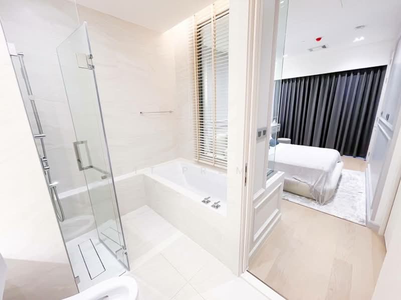 The Strand Thonglor, Bangkok, 36 Soi Sukhumvit 55, Khlong Tan Nua, Watthana, Bangkok, 1 Bedroom, 51 sqm, Condo For Rent, by Apisit Premudom, 500319400 - DDproperty.com