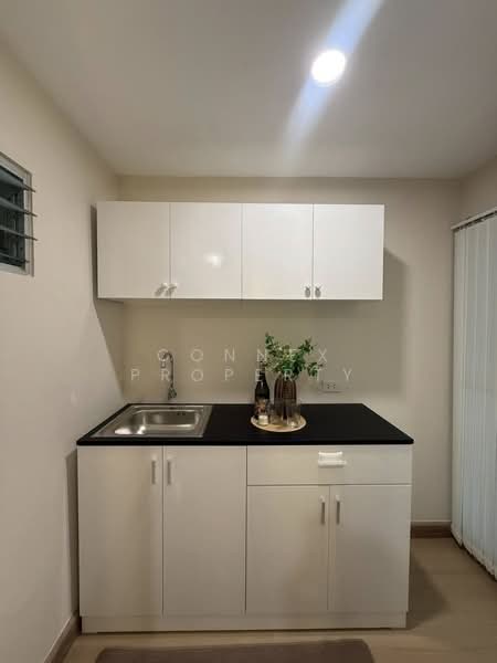 Lumpini Condo Town Bodindecha Ramkhamhaeng, Bangkok, Soi Ramkhamhaeng 43/1, Phlapphla, Wang Thonglang, Bangkok, 1 Bedroom, 28 sqm, Condo For Sale, by Connex Property, 500319426 - DDproperty.com
