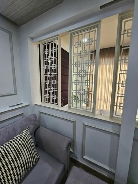 Sky Walk Residences, Bangkok, 1599 Sukhumvit Road, Phra Kanong Nua, Watthana, Bangkok, 1 Bedroom, 37 sqm, Condo For Sale, by Lalipat Sappayabovornnan, 500319448 - DDproperty.com