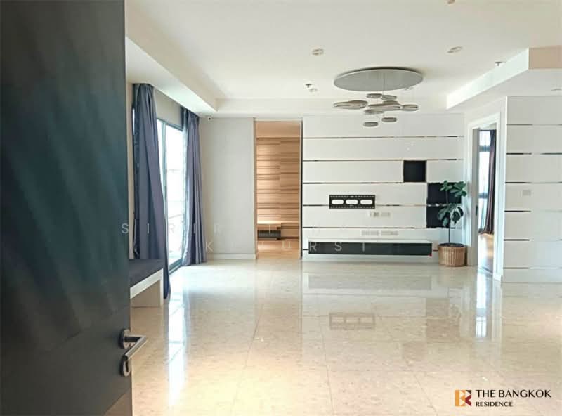 Nusasiri Grand, Bangkok, Soi Sukhumvit 42, Phra Kanong, Khlong Toei, Bangkok, 2 Bedrooms, 168 sqm, Condo For Sale, by Sirirut Havee Akehurst, 500319459 - DDproperty.com