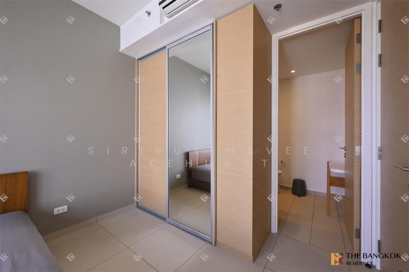 The Lofts Ekkamai, Bangkok, 1415 Sukhumvit Road, Phra Kanong Nua, Watthana, Bangkok, 1 Bedroom, 35 sqm, Condo For Sale, by Sirirut Havee Akehurst, 500319482 - DDproperty.com
