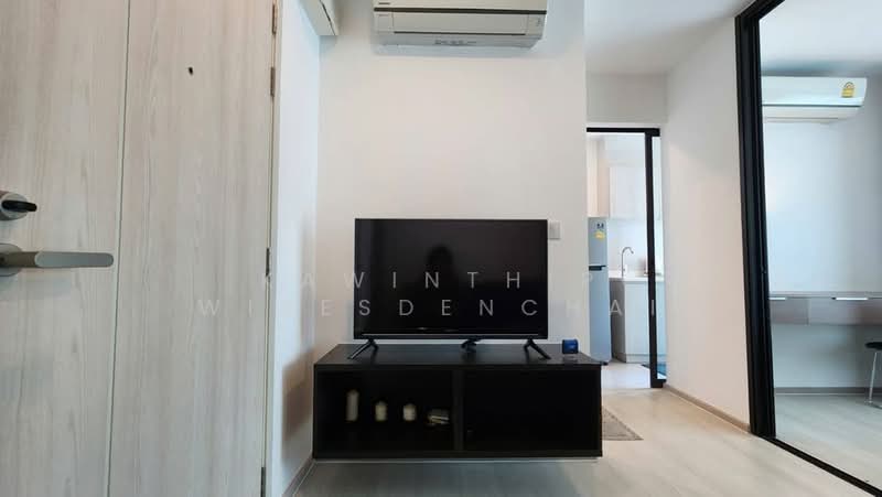 Life Asoke, Bangkok, Asoke-Dindang Road, Bang Kapi, Huai Khwang, Bangkok, 1 Bedroom, 29 sqm, Condo For Rent, by Kawinthip Wisesdenchai, 500319483 - DDproperty.com