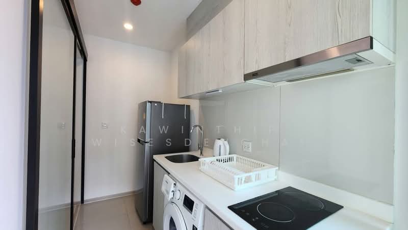 Life Asoke, Bangkok, Asoke-Dindang Road, Bang Kapi, Huai Khwang, Bangkok, 1 Bedroom, 29 sqm, Condo For Rent, by Kawinthip Wisesdenchai, 500319483 - DDproperty.com