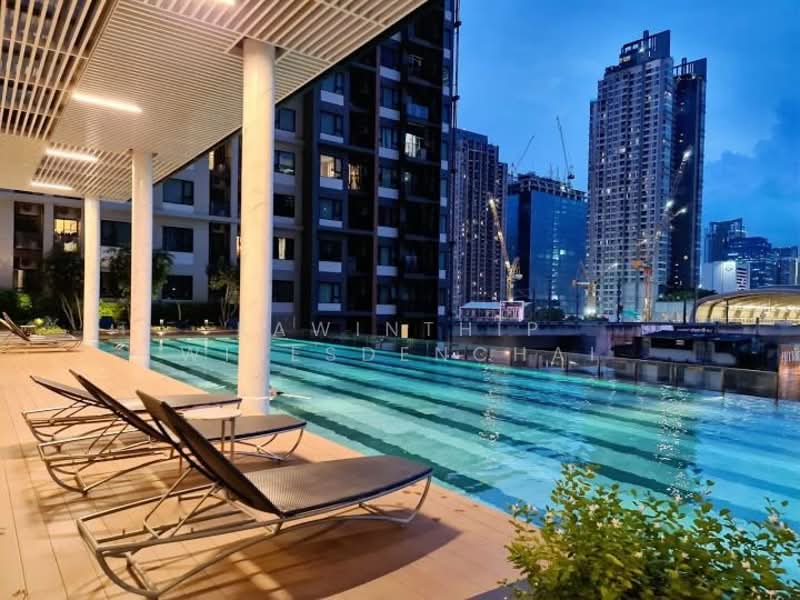 Life Asoke, Bangkok, Asoke-Dindang Road, Bang Kapi, Huai Khwang, Bangkok, 1 Bedroom, 29 sqm, Condo For Rent, by Kawinthip Wisesdenchai, 500319483 - DDproperty.com