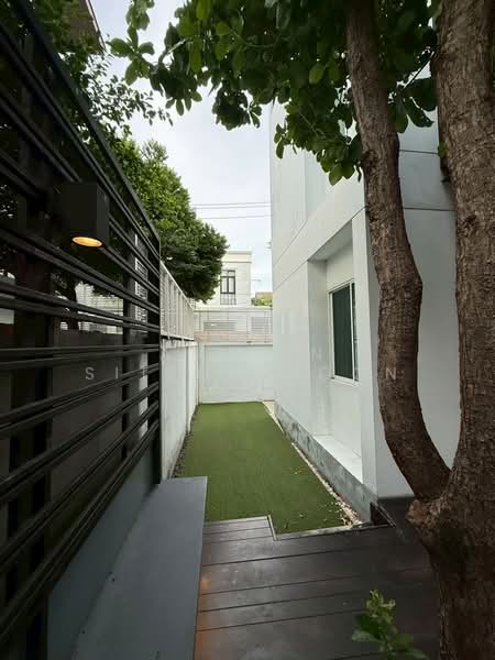 Nirvana Beyond Rama 9-Ramkhamhaeng, Bangkok, Rama 9 Road, Suan Luang, Bangkok, 4 Bedrooms, 350 sqm, Single Detached House For Rent, by Amarin Sitthidhoon, 500319494 - DDproperty.com