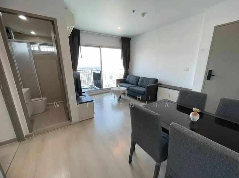 Life Ratchadapisek, Bangkok, 279 Ratchadapisaek Road, Huai Khwang, Bangkok, 2 Bedrooms, 56 sqm, Condo For Rent, by Kawinthip Wisesdenchai, 500319519 - DDproperty.com