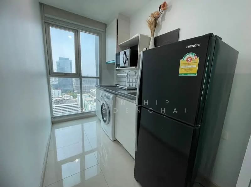 Life Ratchadapisek, Bangkok, 279 Ratchadapisaek Road, Huai Khwang, Bangkok, 2 Bedrooms, 56 sqm, Condo For Rent, by Kawinthip Wisesdenchai, 500319519 - DDproperty.com