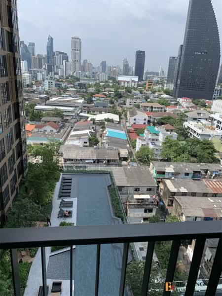 Oka Haus Sukhumvit 36, Bangkok, 3399 Rama 4 Road, Khong Tan, Khlong Toei, Bangkok, 1 Bedroom, 34 sqm, Condo For Sale, by Sirirut Havee Akehurst, 500319527 - DDproperty.com