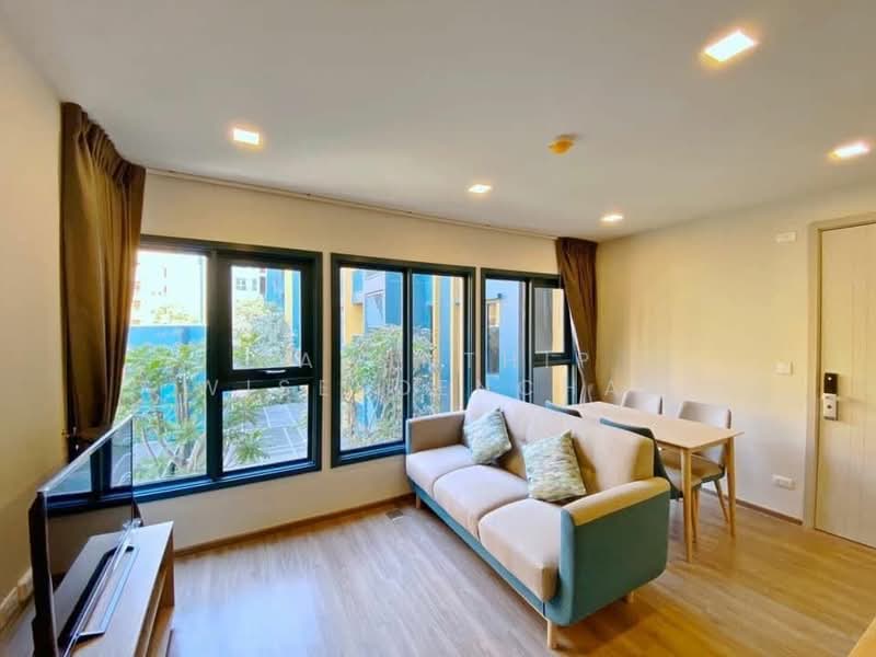 The Base Sukhumvit 50, Bangkok, Soi Roem Charoen 1, Sukhumvit 50 Road, Phra Kanong, Khlong Toei, Bangkok, 2 Bedrooms, 57 sqm, Condo For Rent, by Kawinthip Wisesdenchai, 500319540 - DDproperty.com
