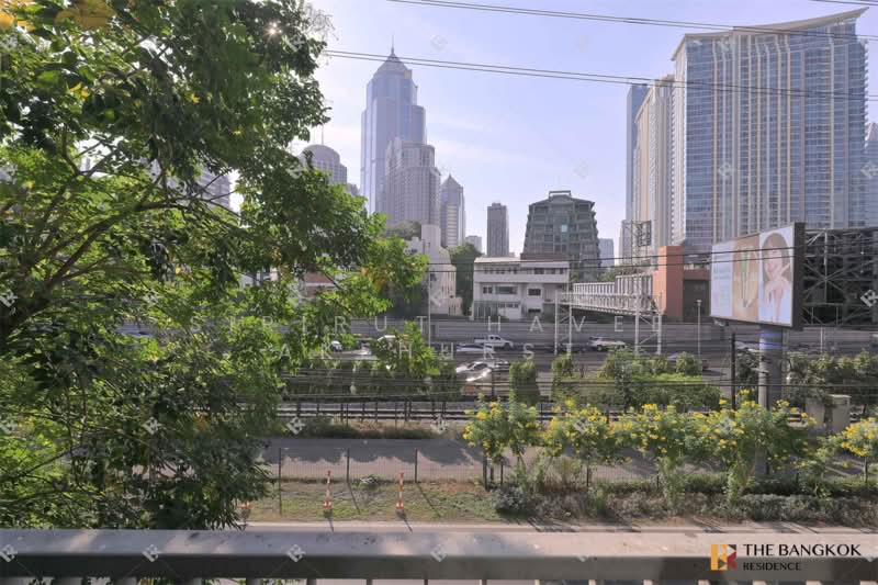 Focus Ploenchit, Bangkok, Soi Sukhumvit 2, Khlong Toei, Bangkok, 2 Bedrooms, 73 sqm, Condo For Sale, by Sirirut Havee Akehurst, 500319557 - DDproperty.com