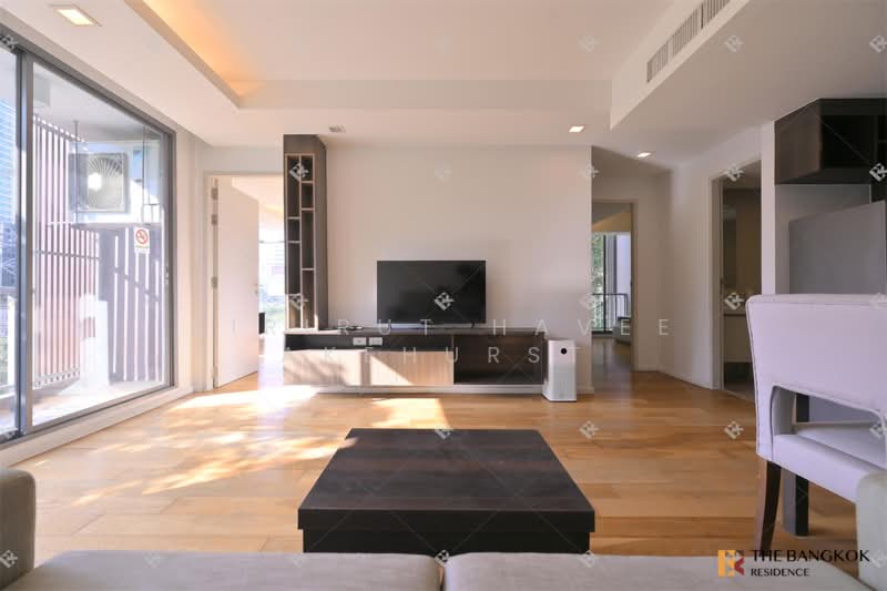 Focus Ploenchit, Bangkok, Soi Sukhumvit 2, Khlong Toei, Bangkok, 2 Bedrooms, 73 sqm, Condo For Sale, by Sirirut Havee Akehurst, 500319557 - DDproperty.com
