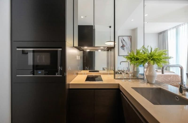 28 Chidlom, Bangkok, 28 Chit Lom Alley, Lumphini, Pathum Wan, Bangkok, 1 Bedroom, 38 sqm, Condo For Rent, by Natnicha Khamvilai, 500319570 - DDproperty.com