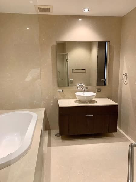 The Madison, Bangkok, Sukhumvit 41, Khlong Tan Nua, Watthana, Bangkok, 2 Bedrooms, 115 sqm, Condo For Rent, by Apisit Premudom, 500319571 - DDproperty.com