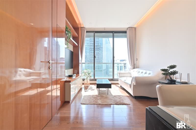 The Address Sukhumvit 28, Bangkok, 1 Soi Sukhumvit 28, Khong Tan, Khlong Toei, Bangkok, 1 Bedroom, 45 sqm, Condo For Sale, by Sirirut Havee Akehurst, 500319574 - DDproperty.com