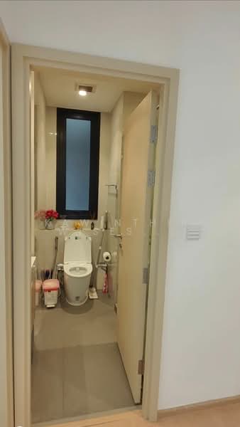 Maru Ekkamai 2, Bangkok, 70-5 Sukhumvit 63 Road, Phra Kanong Nua, Watthana, Bangkok, 1 Bedroom, 35 sqm, Condo For Rent, by Kawinthip Wisesdenchai, 500319584 - DDproperty.com