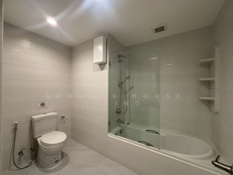Prasanmitr Place, Bangkok, 154 Sukhumvit 21, Soi 1, Khlongtoei Nua, Watthana, Bangkok, 2 Bedrooms, 140 sqm, Condo For Rent, by Bangkok House Living, 500319599 - DDproperty.com