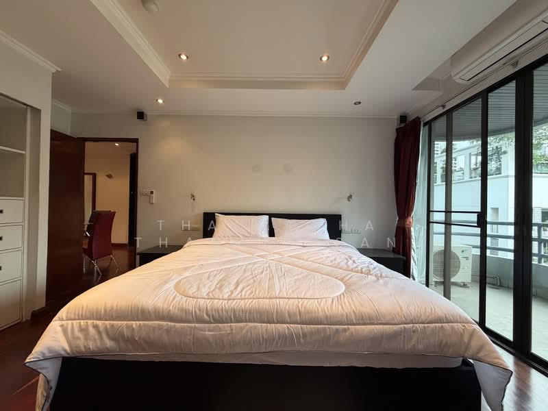 Pearl Garden, Bangkok, Sathorn, Silom, Bang Rak, Bangkok, 2 Bedrooms, 67 sqm, Condo For Rent, by Thanatcha Thanapaisan, 500319620 - DDproperty.com