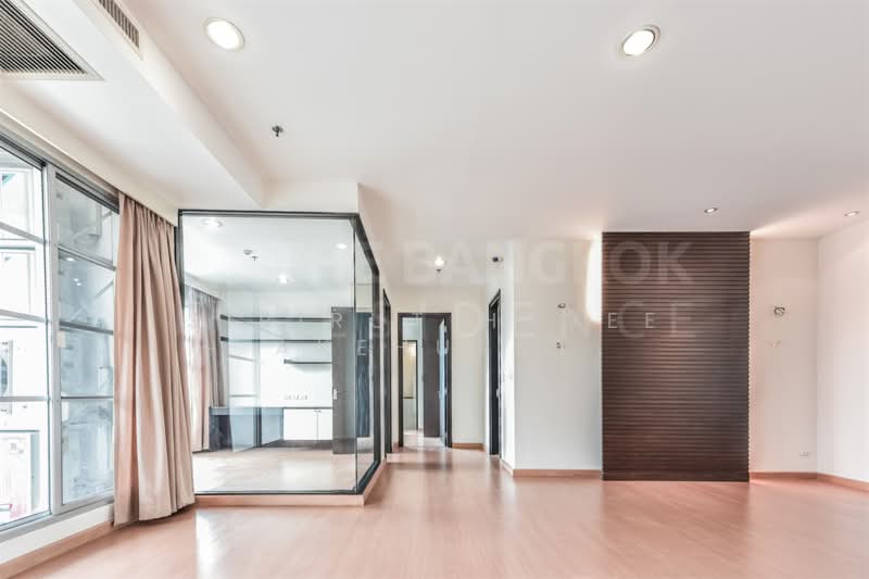 Baan Klang Krung Siam-Pathumwan, Bangkok, Petchburi Road, Thanon Phetchaburi, Ratchathewi, Bangkok, 3 Bedrooms, 115 sqm, Condo For Sale, by Sirirut Havee Akehurst, 500319634 - DDproperty.com