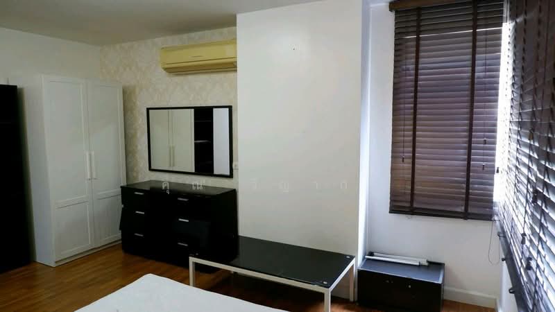 The Clover Thonglor Residence, Bangkok, Soi Sukhumvit 55, Khlong Tan Nua, Watthana, Bangkok, 2 Bedrooms, 71 sqm, Condo For Sale, by คุณ วิญากร, 500319641 - DDproperty.com