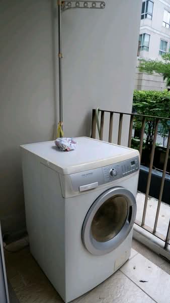 The Clover Thonglor Residence, Bangkok, Soi Sukhumvit 55, Khlong Tan Nua, Watthana, Bangkok, 2 Bedrooms, 71 sqm, Condo For Sale, by คุณ วิญากร, 500319641 - DDproperty.com