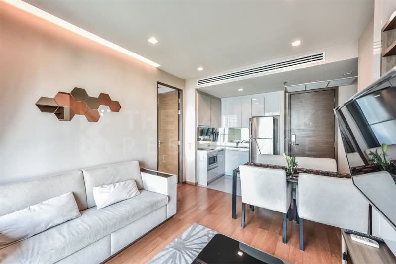 The Address Sathorn, Bangkok, 98 Sathorn Nua Road, Silom, Bang Rak, Bangkok, 2 Bedrooms, 66 sqm, Condo For Sale, by Sirirut Havee Akehurst, 500319653 - DDproperty.com