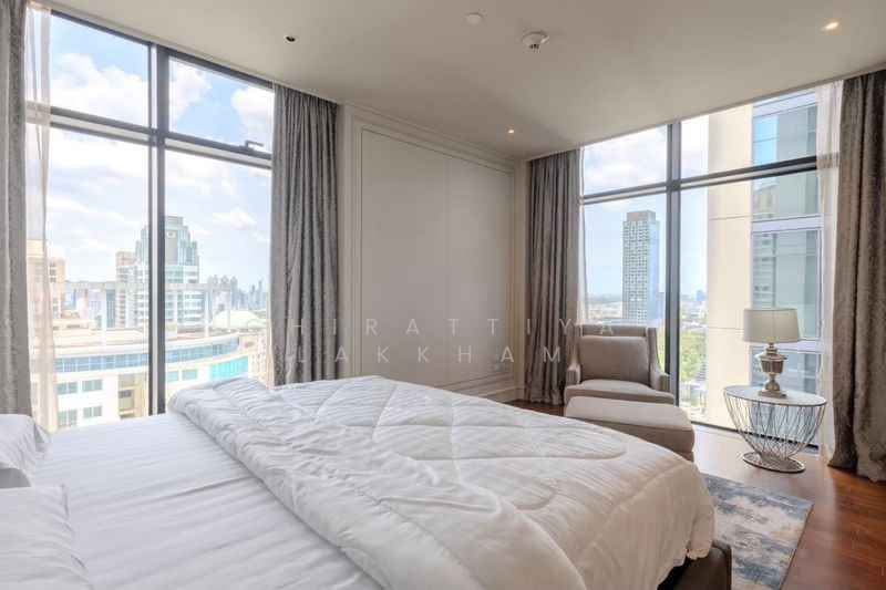 The St. Regis Bangkok (Residences), Bangkok, Rajdamri, Lumphini, Pathum Wan, Bangkok, 3 Bedrooms, 458 sqm, Condo For Rent, by Chirattiya Lakkham, 500319683 - DDproperty.com