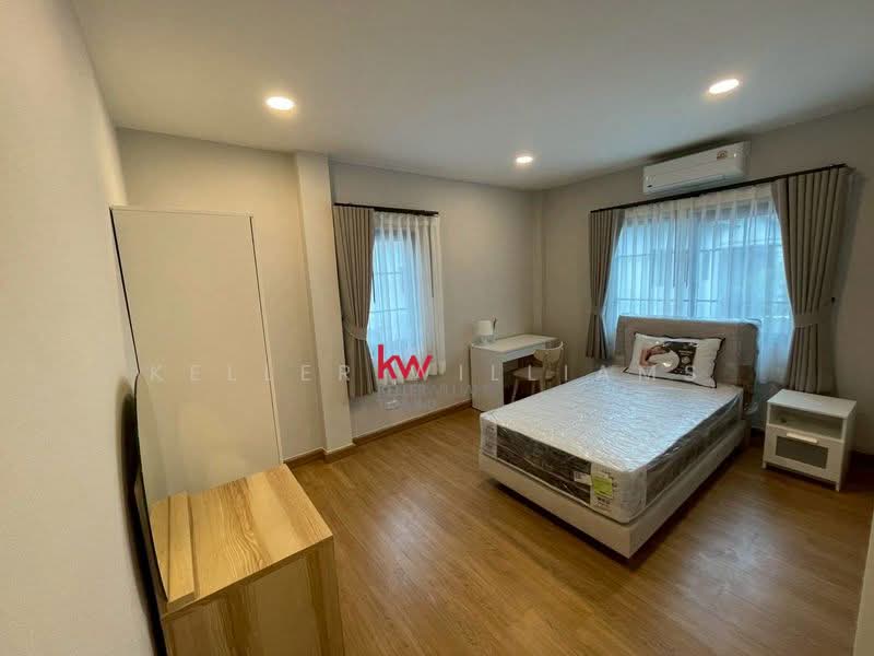 Centro Bangna, Samut Prakan, 111 Soi 3, Bang Kaeo, Bang Plee, Samut Prakan, 4 Bedrooms, 280 sqm, Single Detached House For Rent, by Keller Williams, 500319688 - DDproperty.com