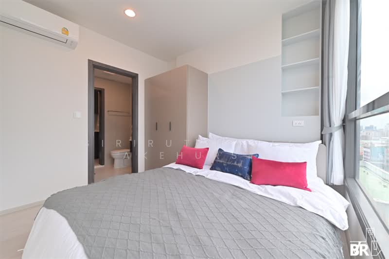 XT Huaikhwang, Bangkok, 244 Ratchadaphisek Road, Huai Khwang, Bangkok, 1 Bedroom, 35 sqm, Condo For Sale, by Sirirut Havee Akehurst, 500319700 - DDproperty.com