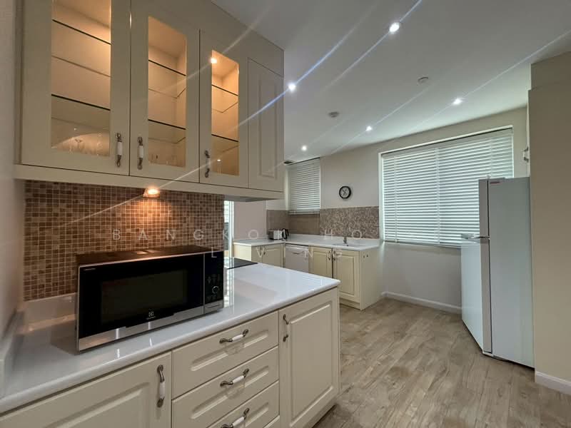 Ideal 24, Bangkok, 85 Sukhumvit 24 Alley, Khong Tan, Khlong Toei, Bangkok, 4 Bedrooms, 329 sqm, Condo For Rent, by Bangkok House Living, 500319716 - DDproperty.com
