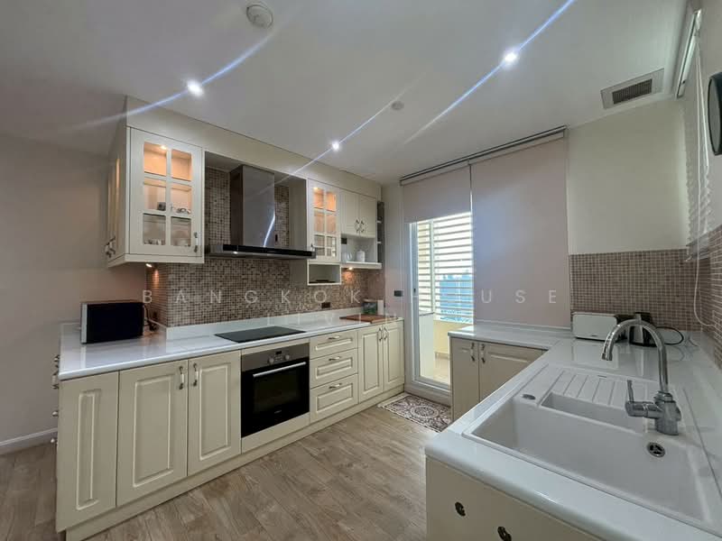 Ideal 24, Bangkok, 85 Sukhumvit 24 Alley, Khong Tan, Khlong Toei, Bangkok, 4 Bedrooms, 329 sqm, Condo For Rent, by Bangkok House Living, 500319716 - DDproperty.com