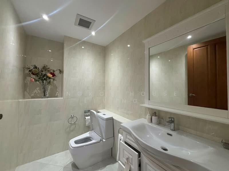 Ideal 24, Bangkok, 85 Sukhumvit 24 Alley, Khong Tan, Khlong Toei, Bangkok, 4 Bedrooms, 329 sqm, Condo For Rent, by Bangkok House Living, 500319716 - DDproperty.com