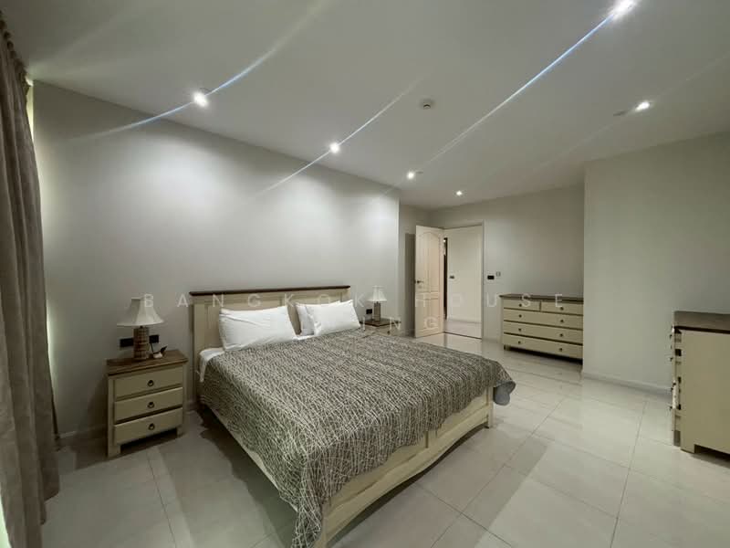 Ideal 24, Bangkok, 85 Sukhumvit 24 Alley, Khong Tan, Khlong Toei, Bangkok, 4 Bedrooms, 329 sqm, Condo For Rent, by Bangkok House Living, 500319716 - DDproperty.com