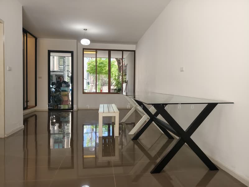 Areeya Tobe Kaset-Nawamintr, Bangkok, Lat Pla Khao Road, Chorake Bua, Lat Phrao, Bangkok, 3 Bedrooms, 150 sqm, Townhouse For Sale, by นัชชา กำลังเหลือ, 500319771 - DDproperty.com