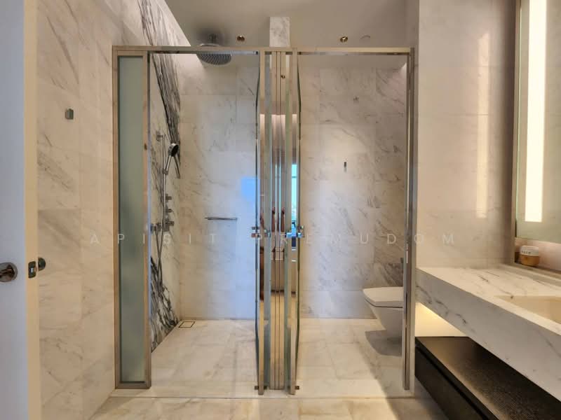 Four Seasons Private Residences : โฟร์ ซีซั่นส์ ไพรเวท เรสสิเด้นซ์, กรุงเทพ, 300 ถนนเจริญกรุง, ยานนาวา, สาทร, กรุงเทพ, 120 ตร.ม., คอนโด ให้เช่า, โดย Apisit Premudom, 500319778 - DDproperty.com