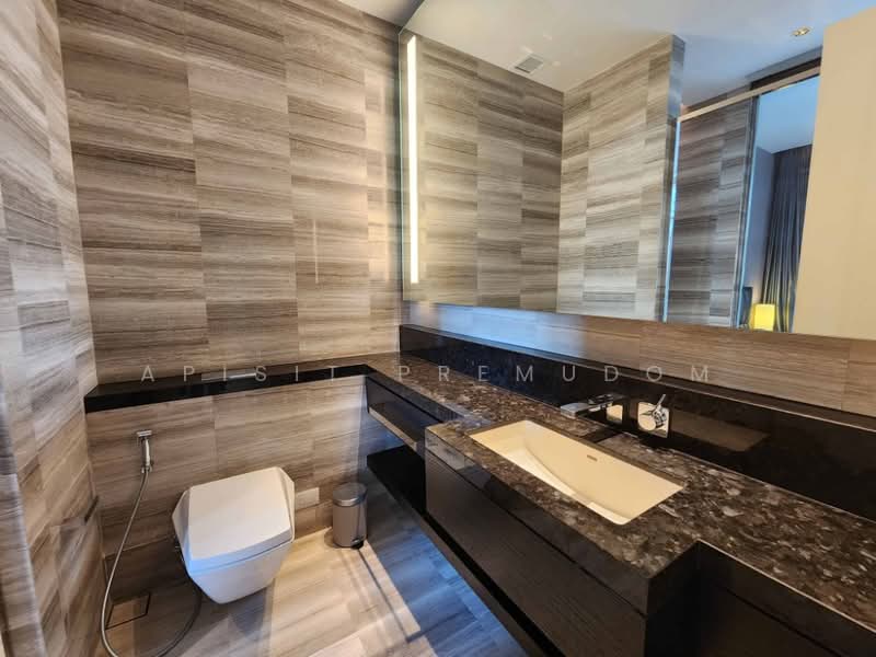 Four Seasons Private Residences : โฟร์ ซีซั่นส์ ไพรเวท เรสสิเด้นซ์, กรุงเทพ, 300 ถนนเจริญกรุง, ยานนาวา, สาทร, กรุงเทพ, 120 ตร.ม., คอนโด ให้เช่า, โดย Apisit Premudom, 500319778 - DDproperty.com