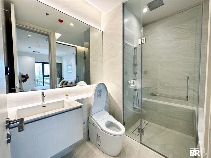 The Strand Thonglor, Bangkok, 36 Soi Sukhumvit 55, Khlong Tan Nua, Watthana, Bangkok, 1 Bedroom, 48 sqm, Condo For Sale, by Sirirut Havee Akehurst, 500319862 - DDproperty.com