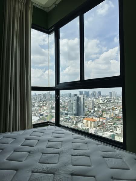 Quinn Ratchada 17, Bangkok, 454 456 Soi Inthara Mari 45, Din Daeng, Bangkok, 2 Bedrooms, 67 sqm, Condo For Rent, by Caveman Property, 500319873 - DDproperty.com